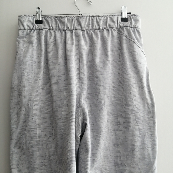 Lululemon Keep Moving Pants 7/8 25" High-Rise Jacquard Silver Drop Vapor Size 10 - Picture 7 of 15